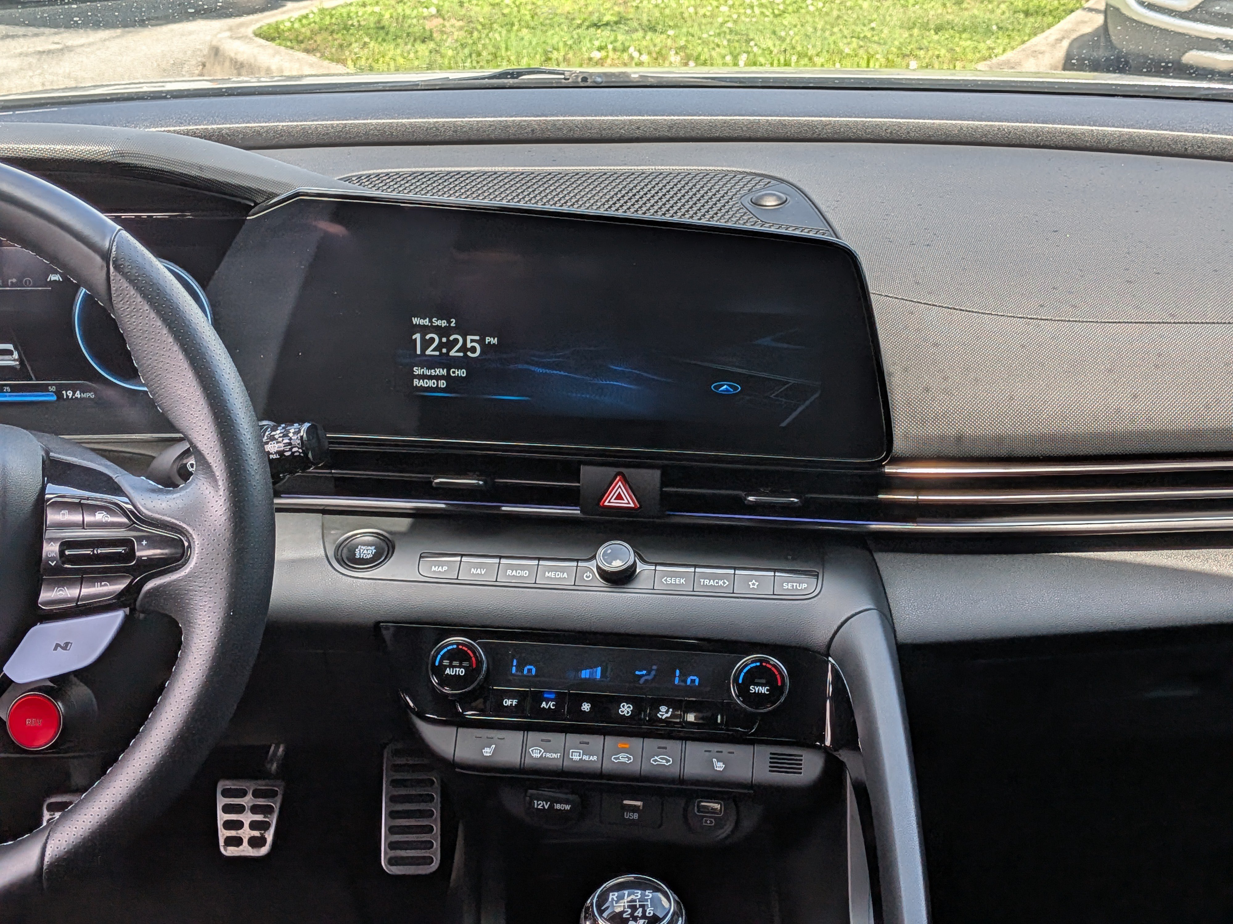 Used 2022 Hyundai Elantra N FWD image 18