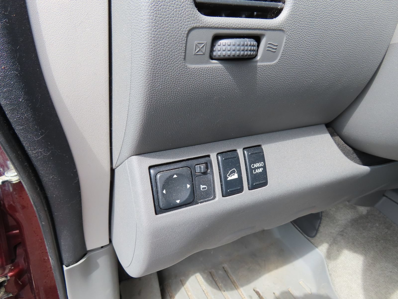 Used 2016 Nissan Frontier SV AWD/4WD image 12