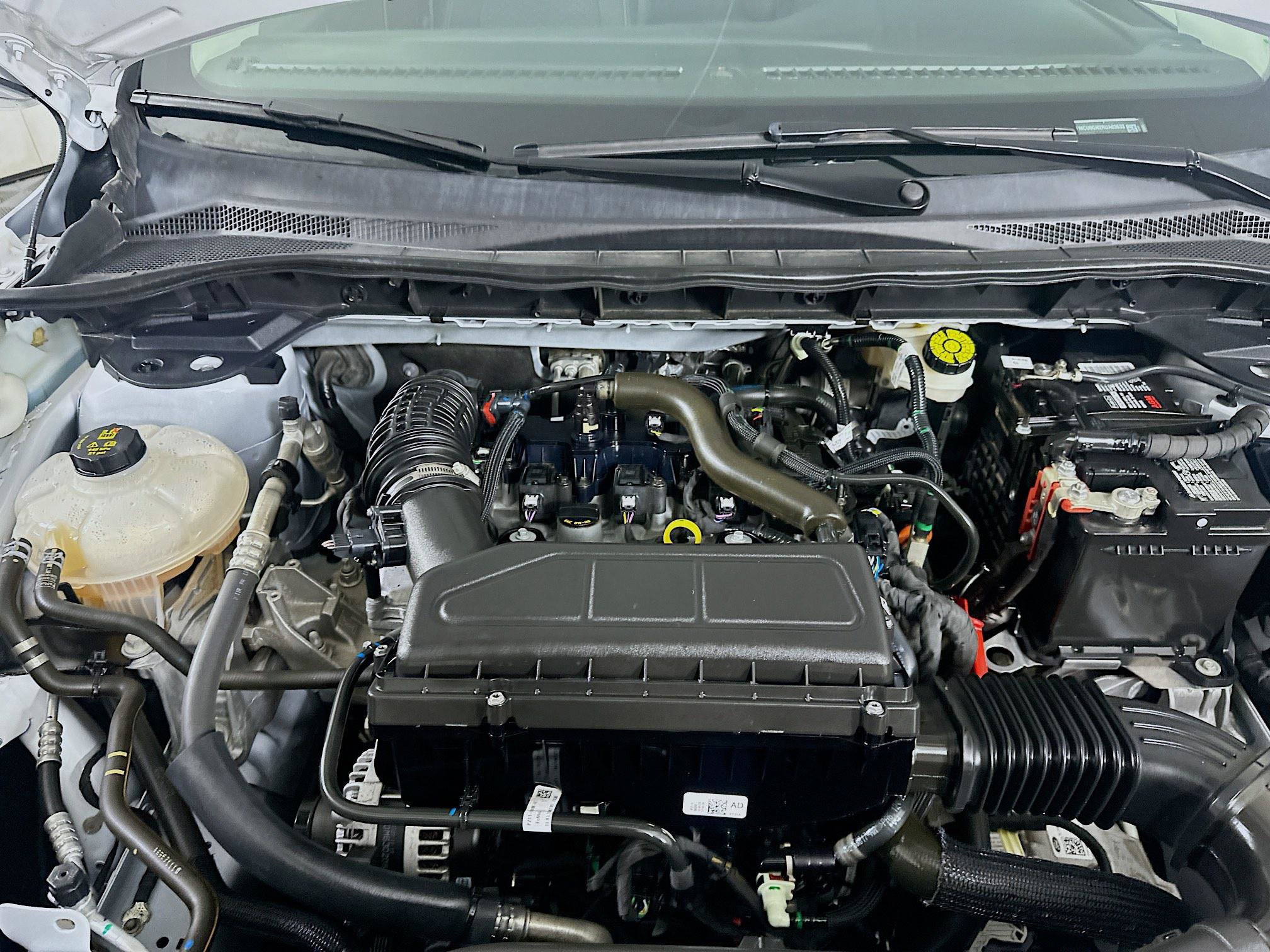 Used 2024 Ford Escape Active image 32