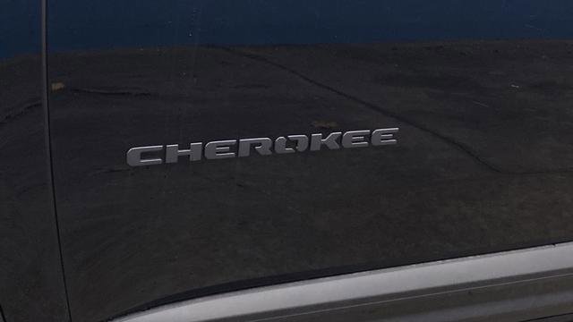 New 2026 Jeep Cherokee Overland w/ Trailer Tow Group AWD/4WD image 43