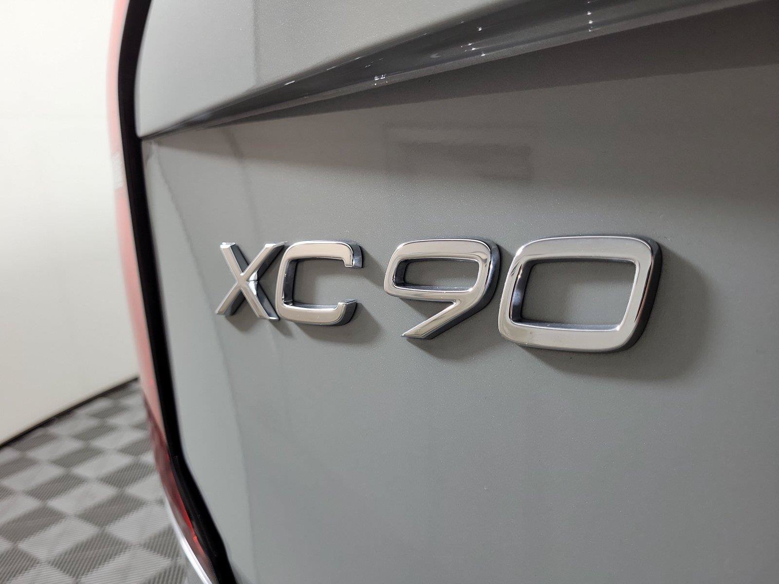 Used 2025 Volvo XC90 B6 Plus AWD/4WD image 7