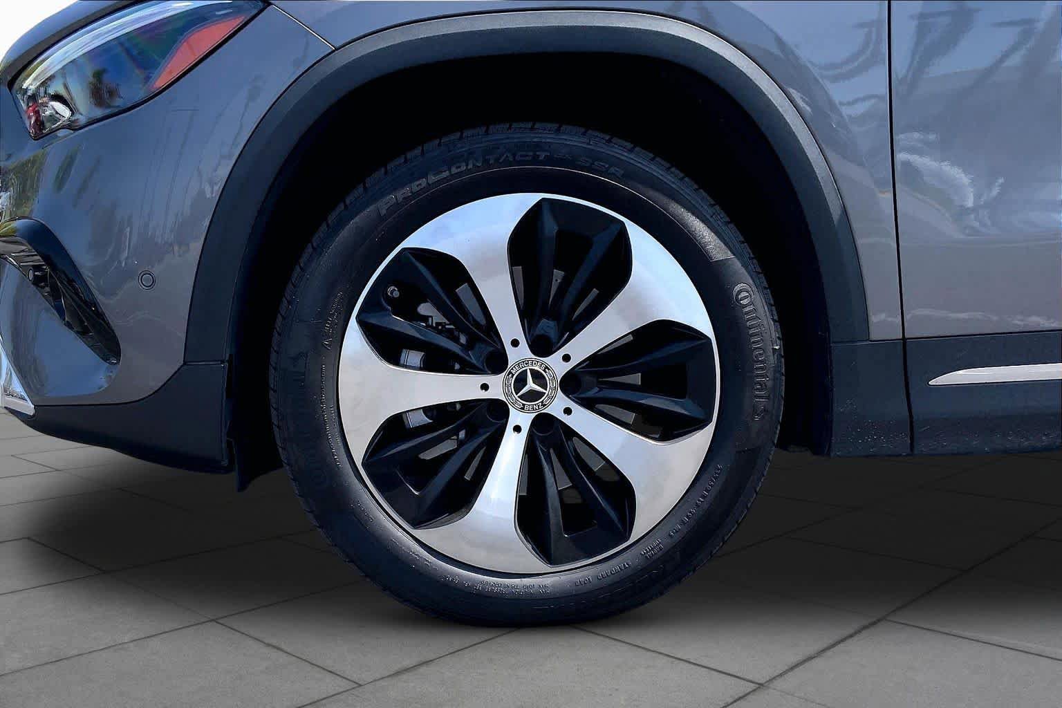 Used 2025 Mercedes-Benz GLA 250 image 10
