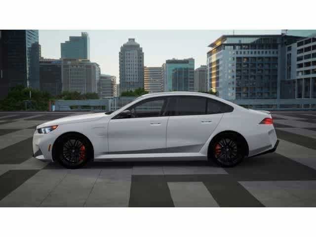 New 2026 BMW M5 w/ Carbon Package AWD/4WD image 4