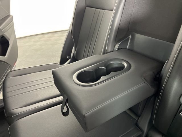 Used 2023 Volkswagen Tiguan SE image 41