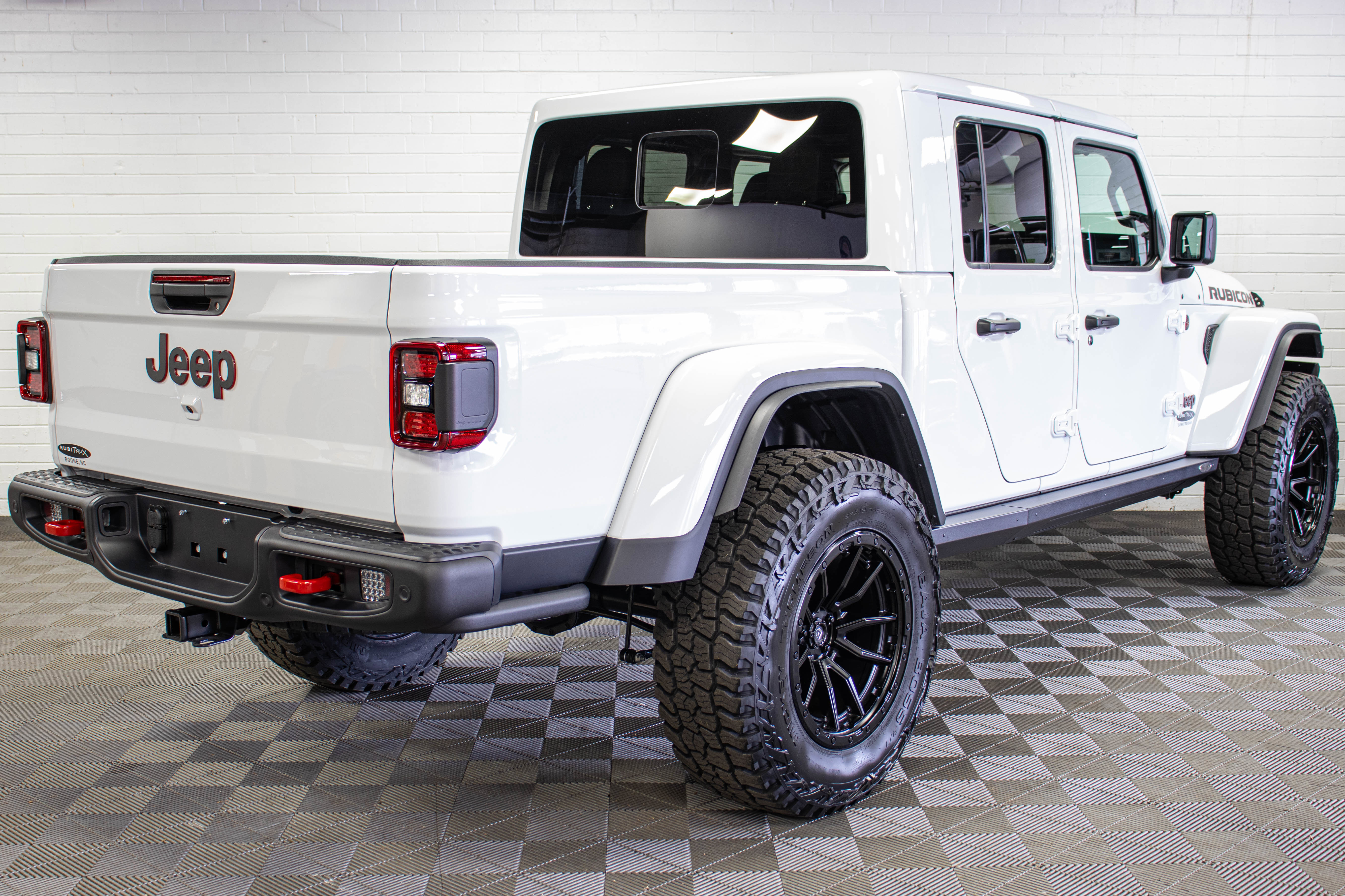Used 2026 Jeep Gladiator Rubicon image 3