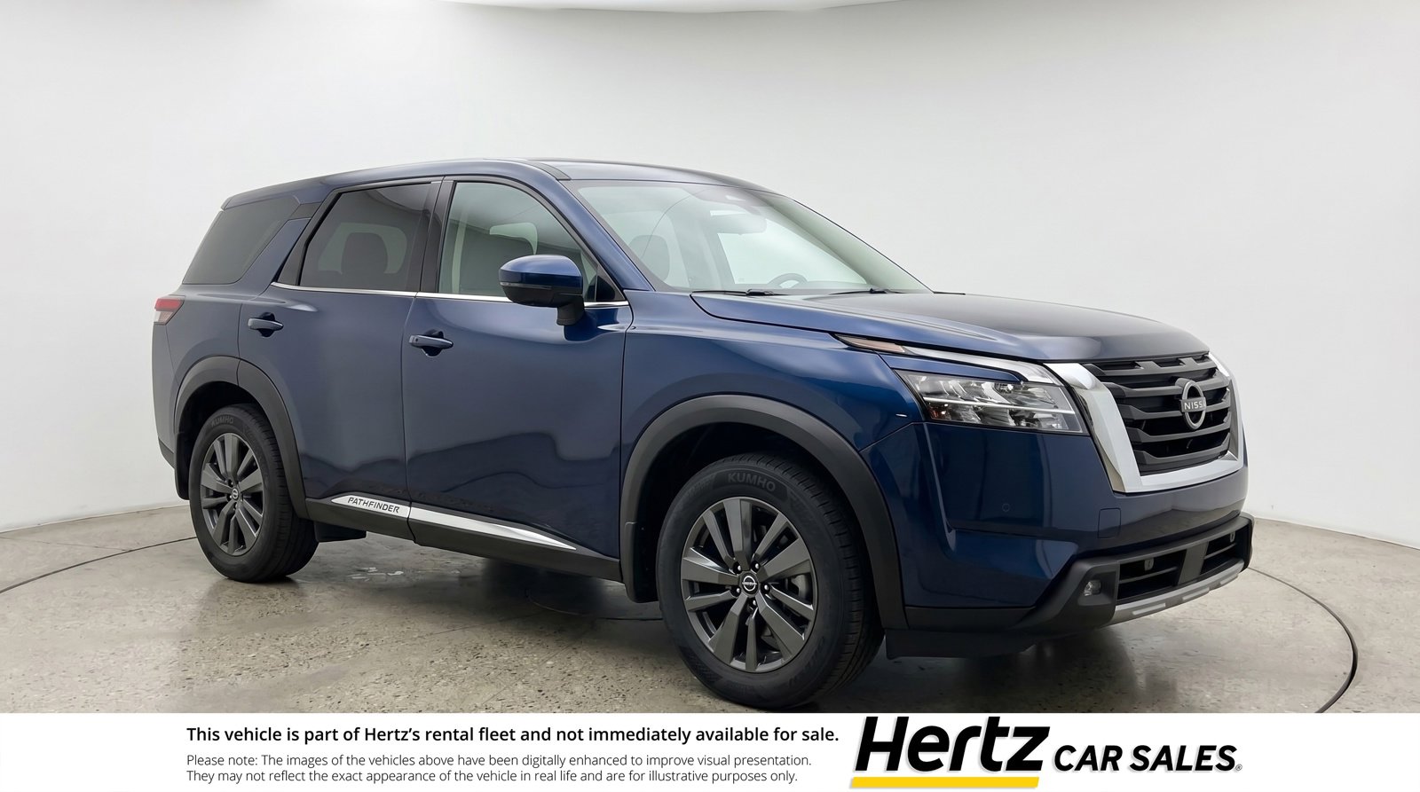 Used 2025 Nissan Pathfinder SV