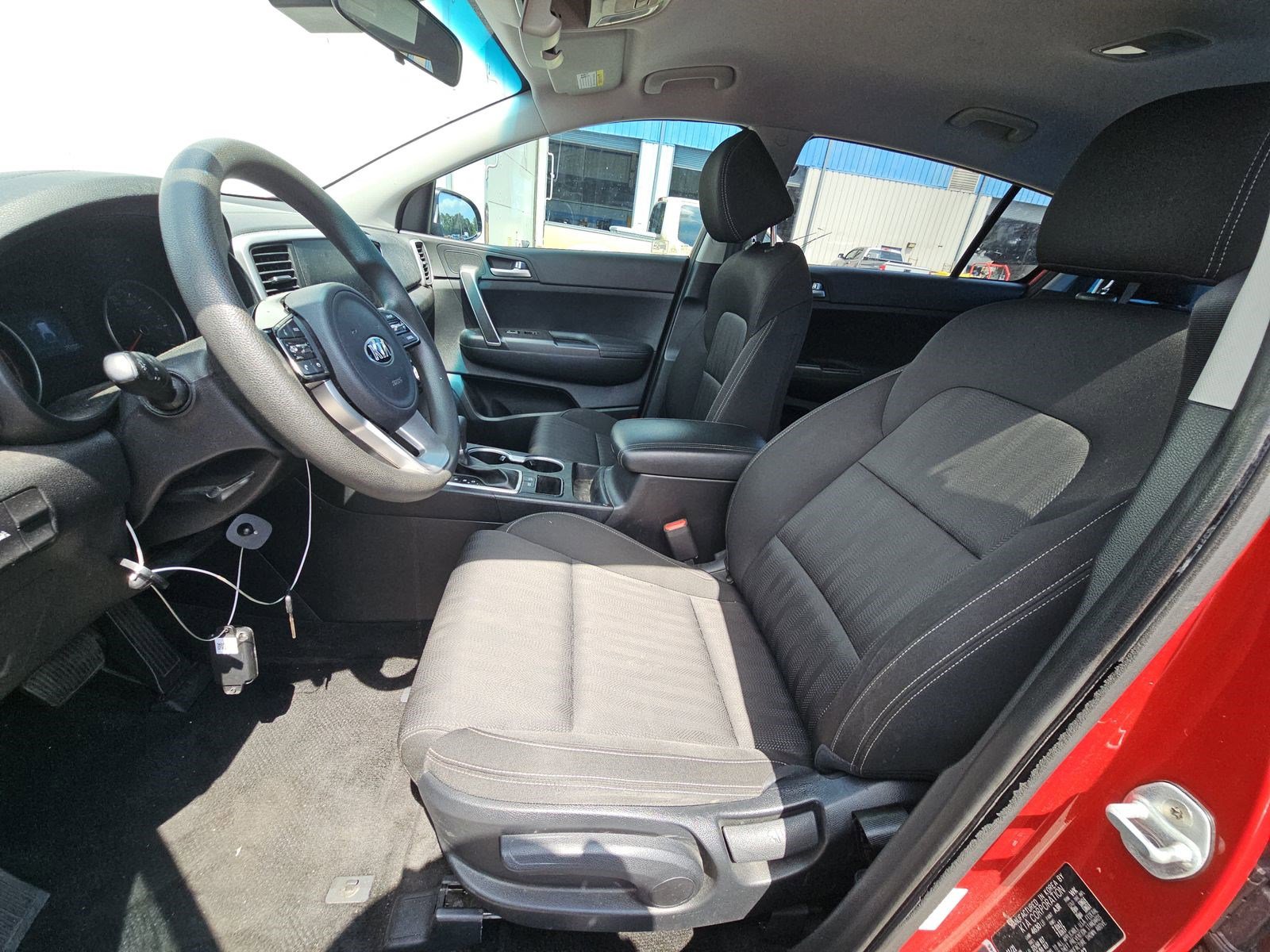 Used 2022 Kia Sportage LX FWD image 8