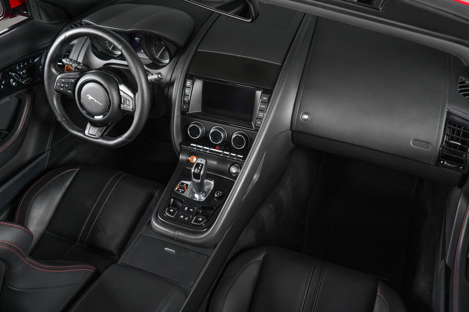 Used 2014 Jaguar F-TYPE S RWD image 65