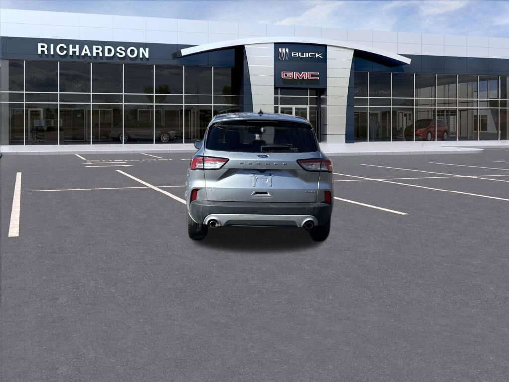 Used 2022 Ford Escape SE w/ Cold Weather Package image 4