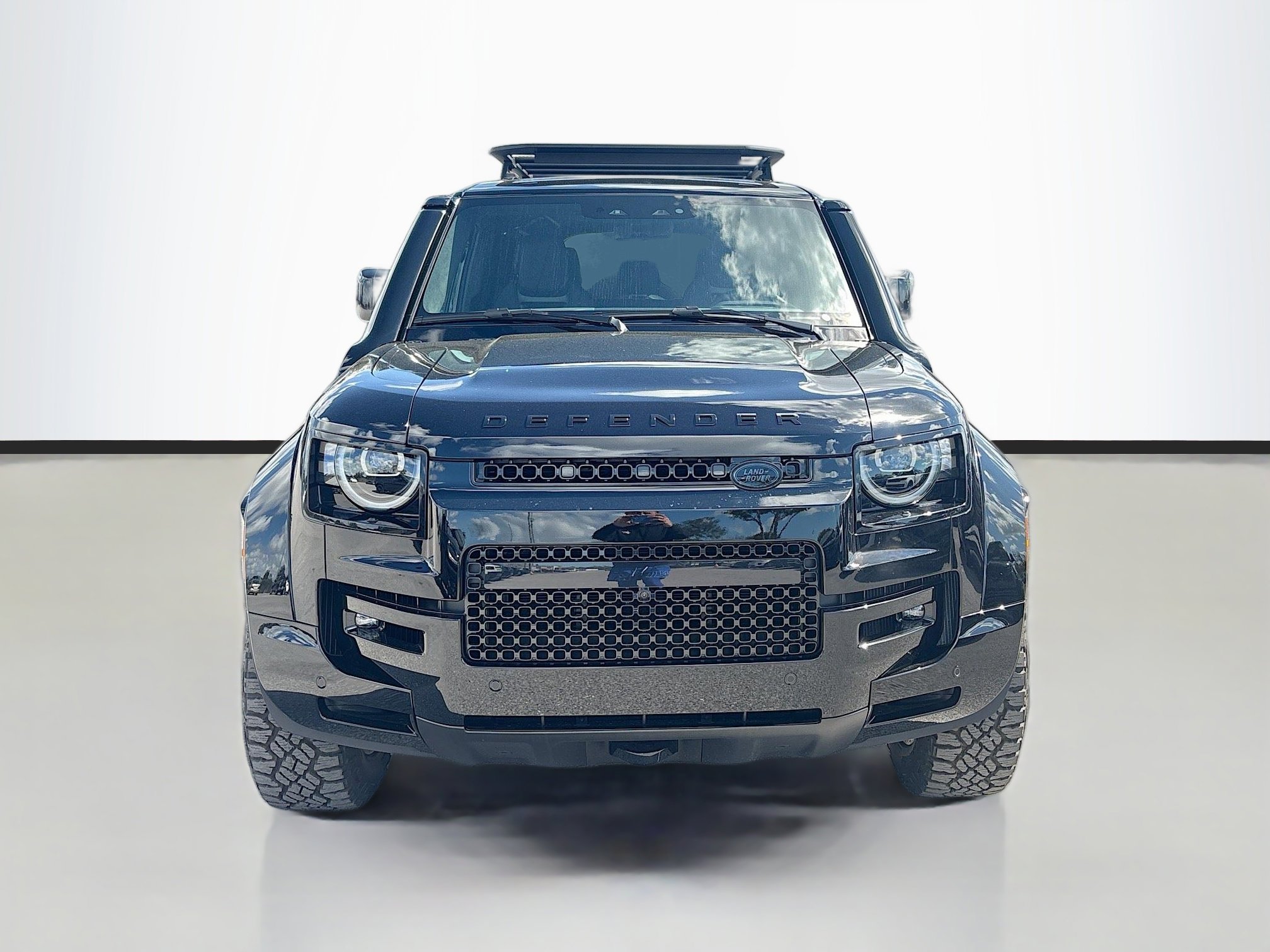 New 2026 Land Rover Defender 110 OCTA AWD/4WD image 8