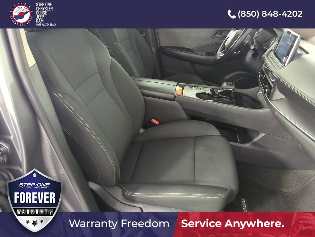 Used 2023 Nissan Rogue S FWD image 34