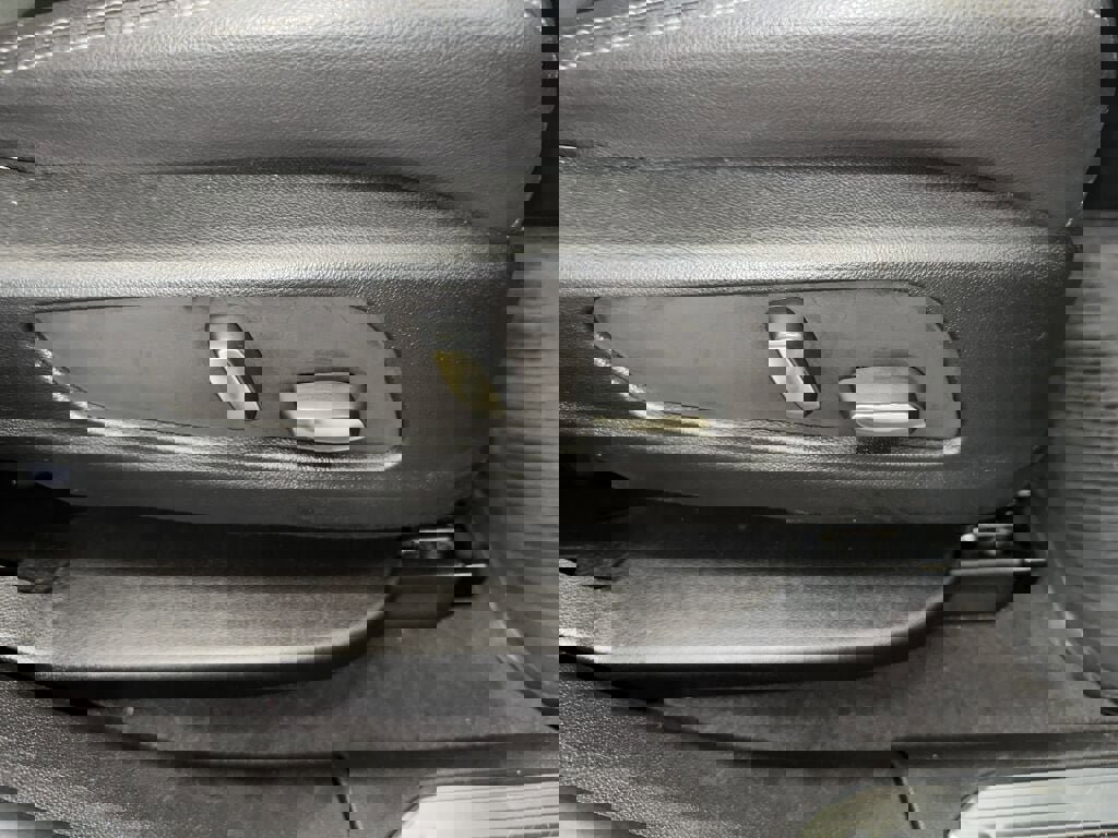 Certified 2024 Cadillac XT5 Luxury image 36