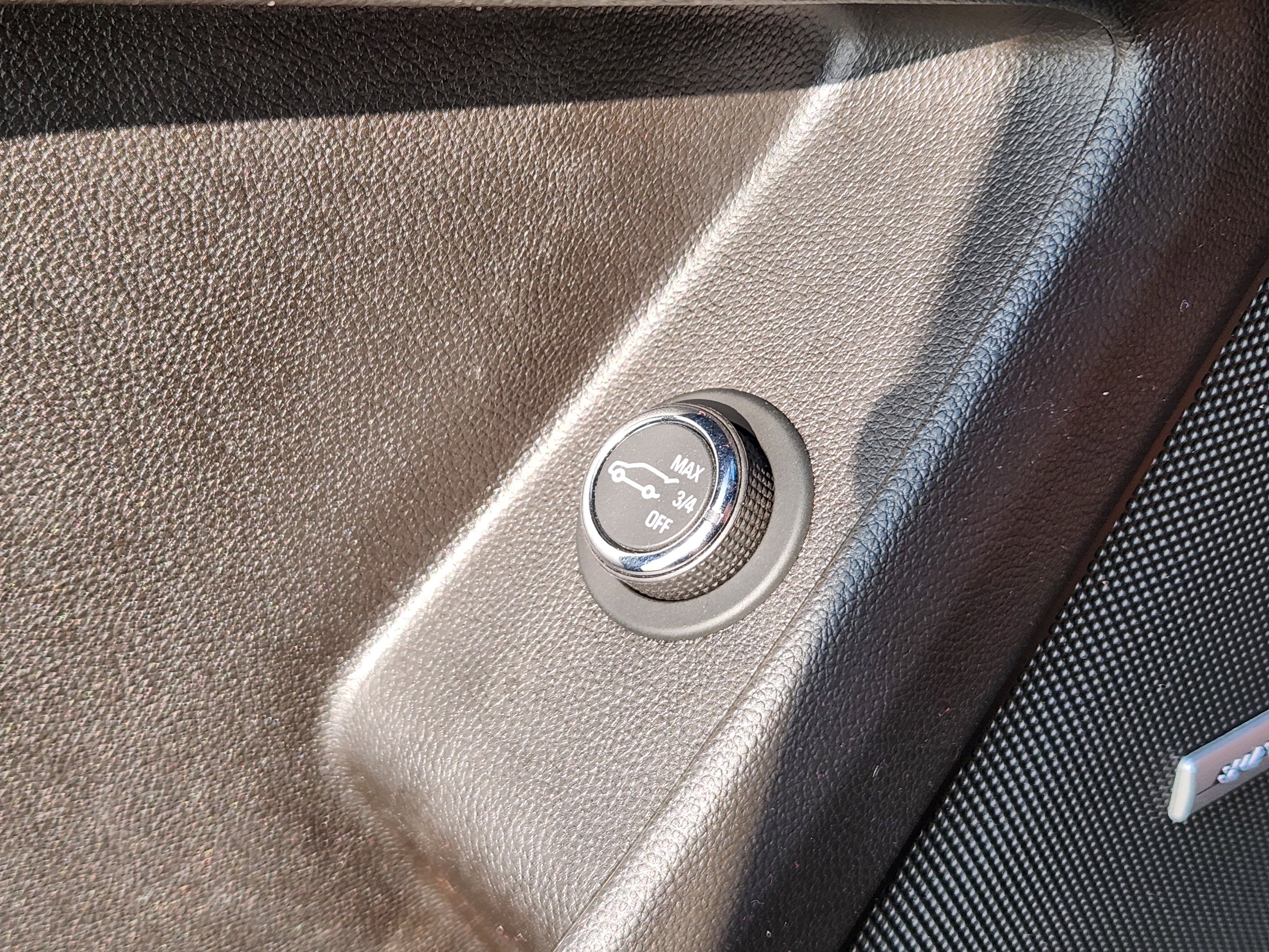 Used 2019 Chevrolet Traverse Premier w/ Redline Edition image 35