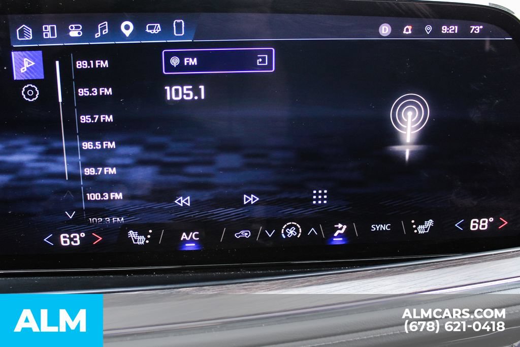 Used 2025 Chevrolet Suburban Z71 AWD/4WD image 37