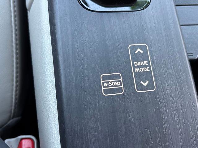 Certified 2023 Nissan Ariya FWD image 29