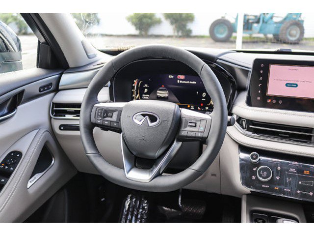New 2027 INFINITI QX60 Luxe w/ Family Package AWD/4WD image 17
