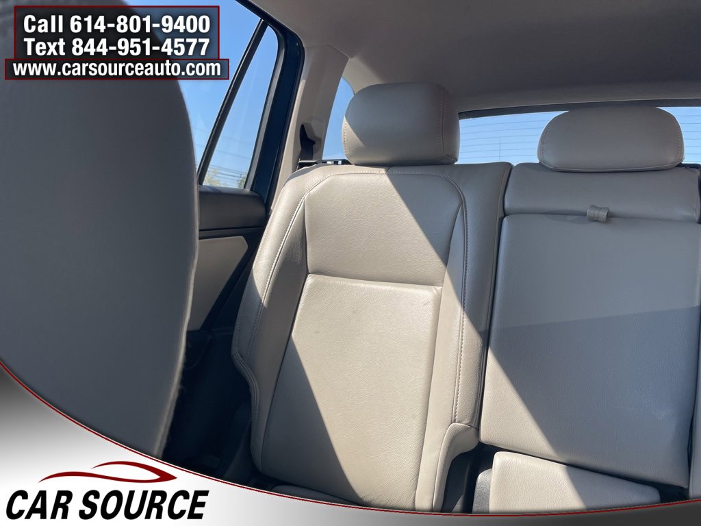 Used 2020 Volkswagen Tiguan S image 23