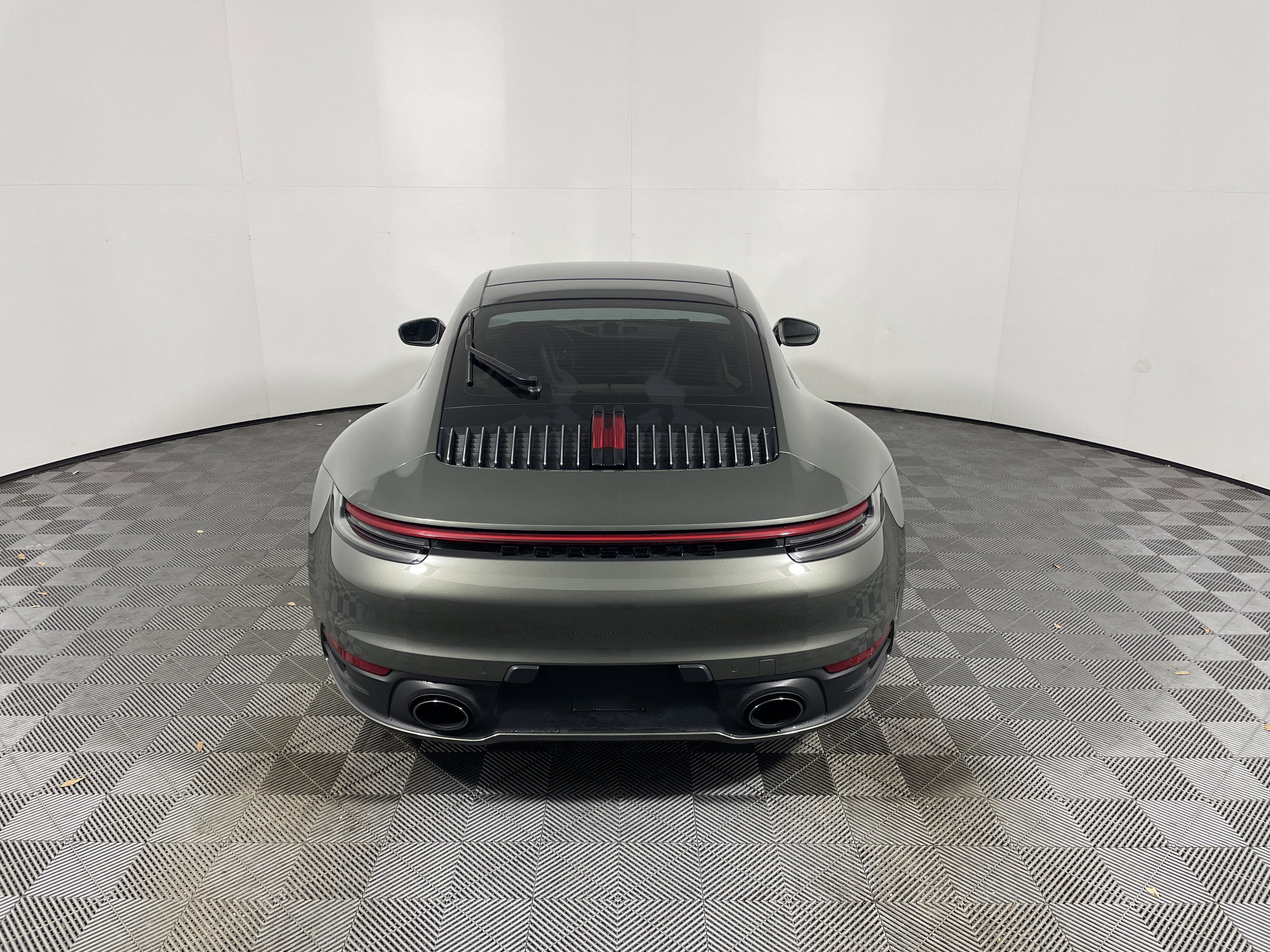 Certified 2020 Porsche 911 Carrera 4S image 6