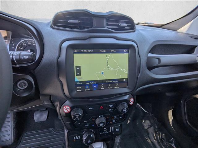 Used 2023 Jeep Renegade Latitude AWD/4WD image 13