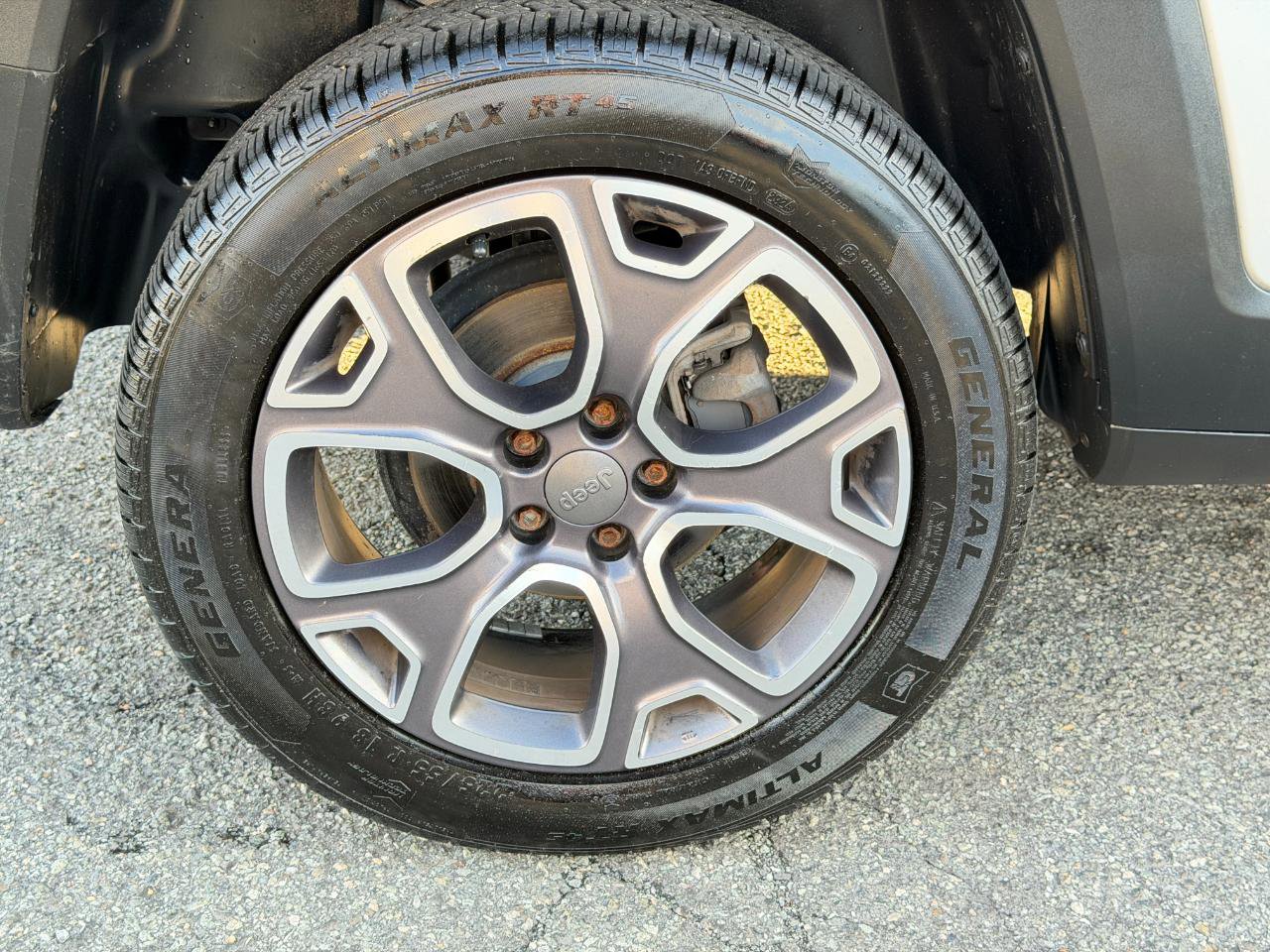 Used 2015 Jeep Renegade Limited AWD/4WD image 88