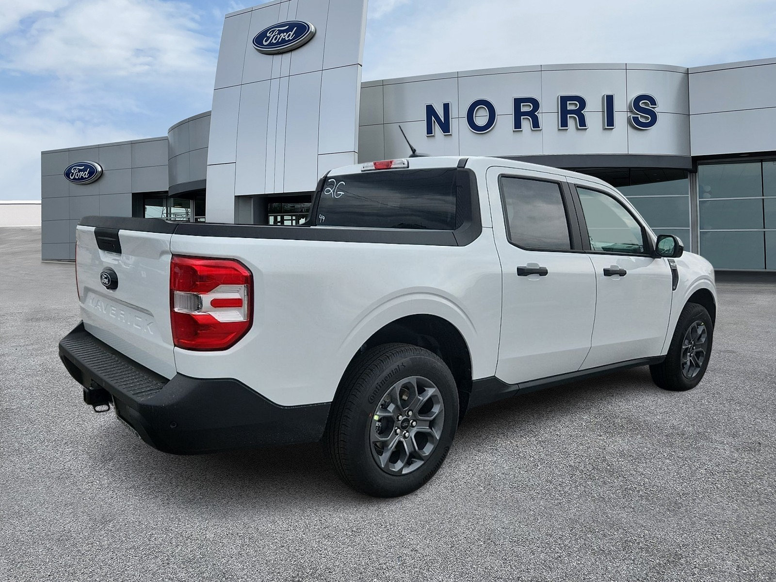 New 2026 Ford Maverick XLT w/ Equipment Group 301A AWD/4WD image 4