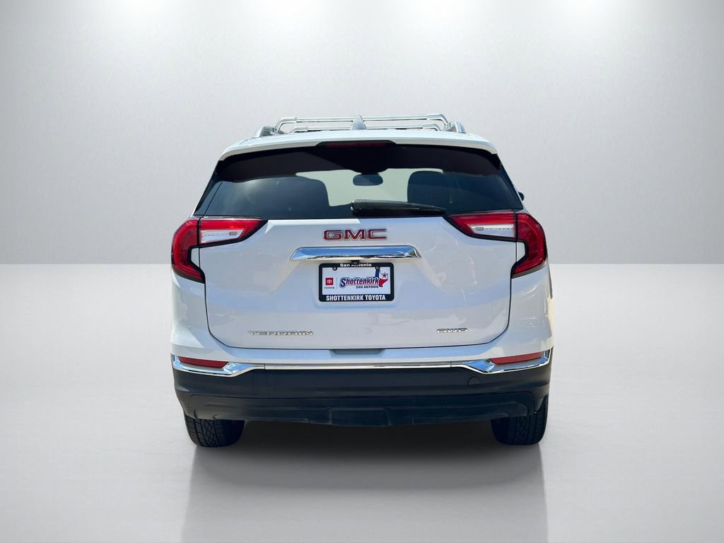 Used 2022 GMC Terrain SLT image 6