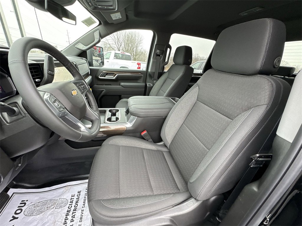 New 2026 Chevrolet Silverado 3500 LT w/ Convenience Package image 11