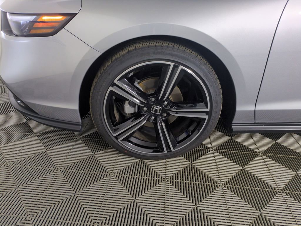 Certified 2026 Honda Accord SE image 30