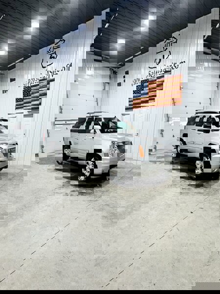 Used 2014 GMC Yukon XL SLT