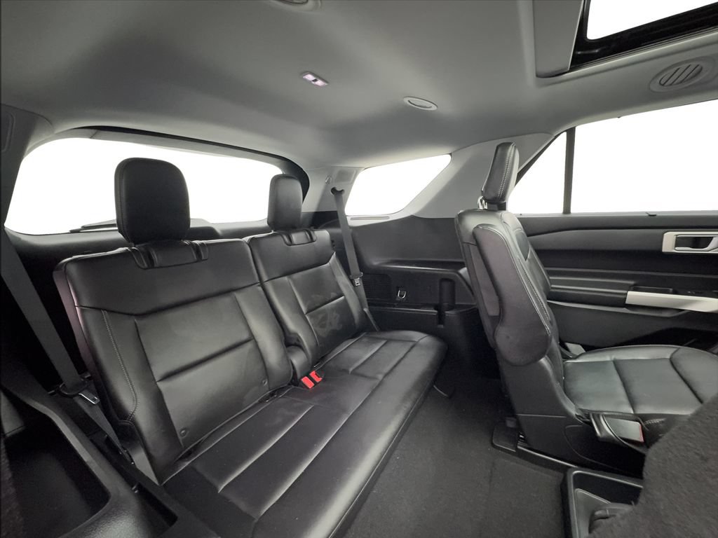Used 2020 Ford Explorer Limited RWD image 31