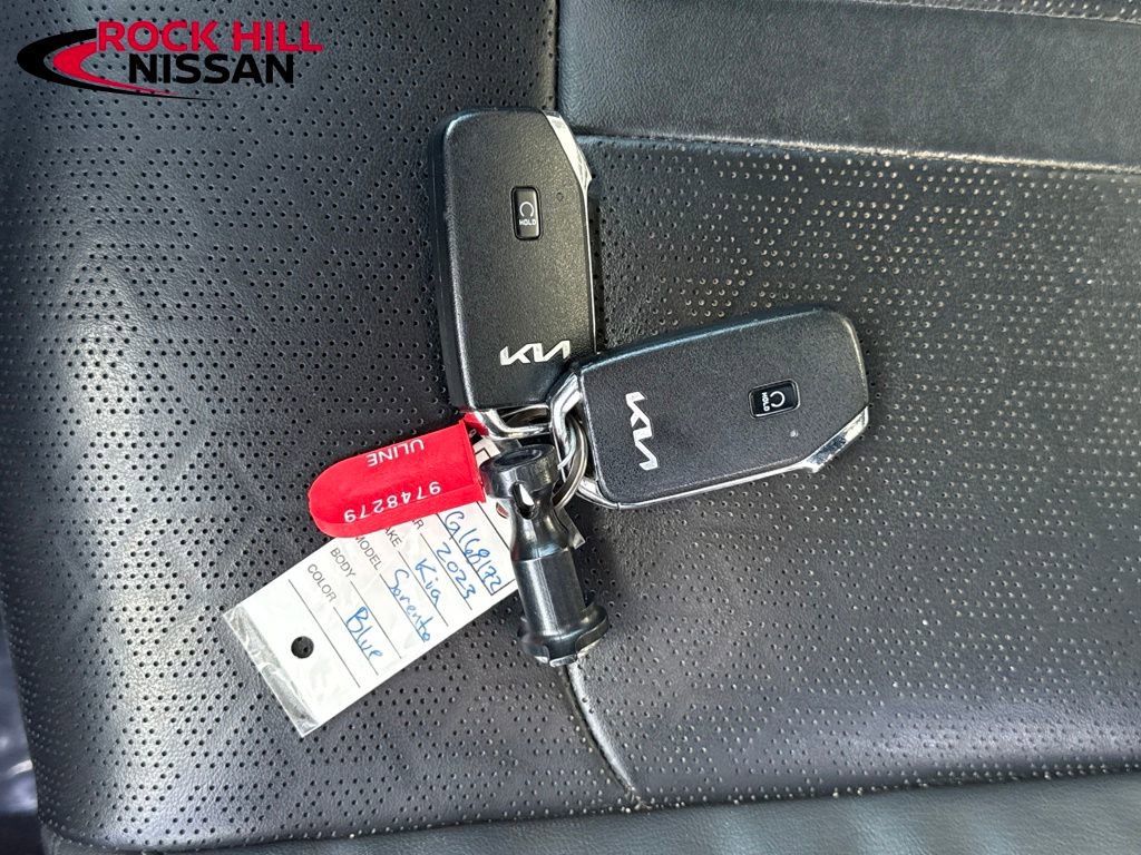 Used 2023 Kia Sorento SX FWD image 26