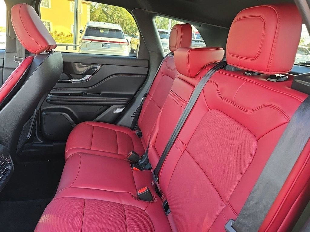 New 2025 Lincoln Corsair Reserve w/ Equipment Group 202A image 16