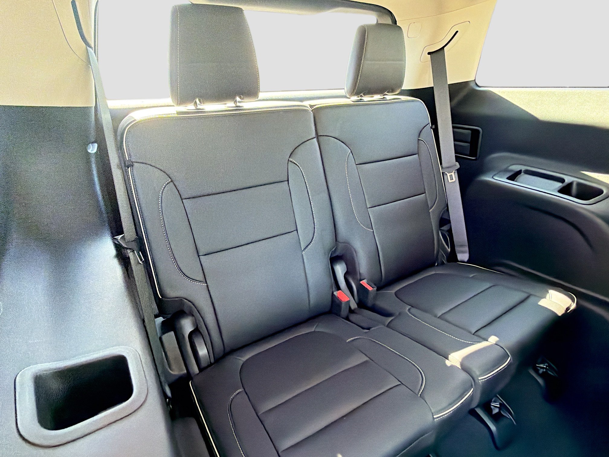 Used 2023 GMC Acadia Denali w/ Denali Technology Package FWD image 28