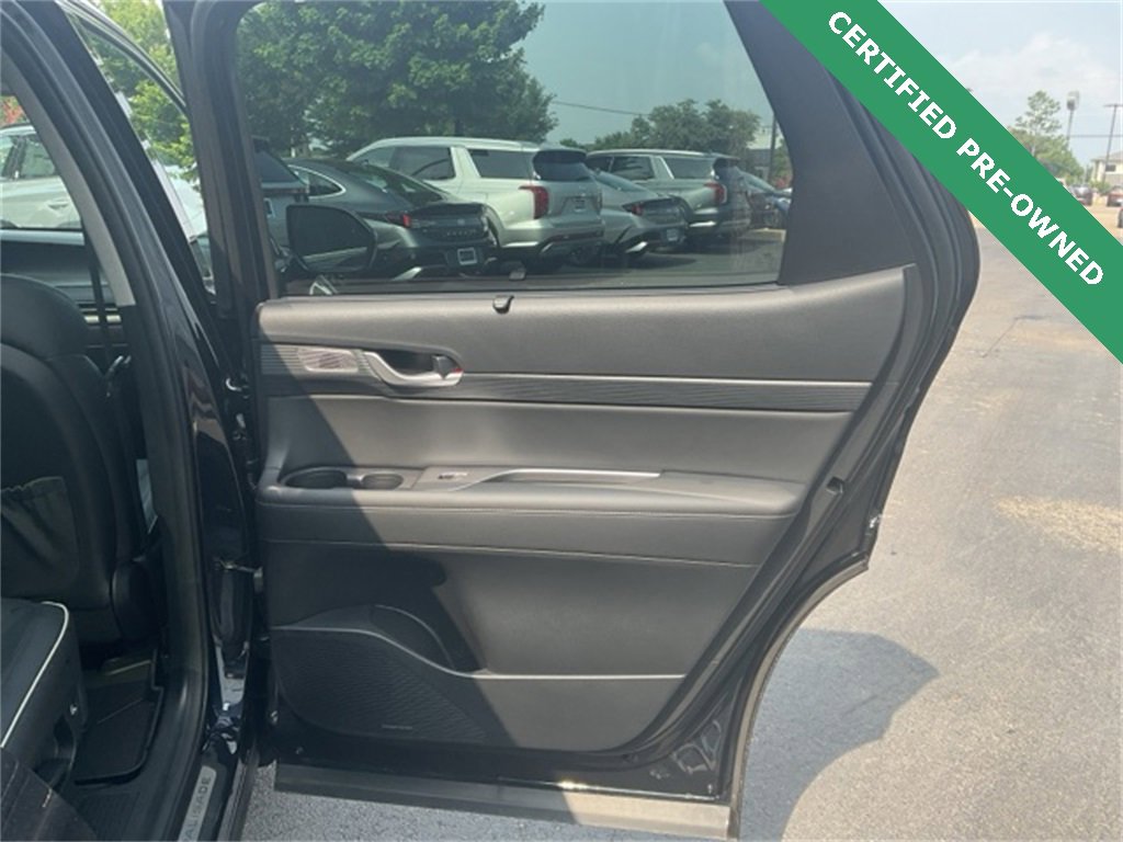 Used 2024 Hyundai Palisade Limited image 15