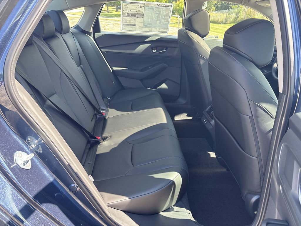 New 2025 Honda Accord EX-L image 30