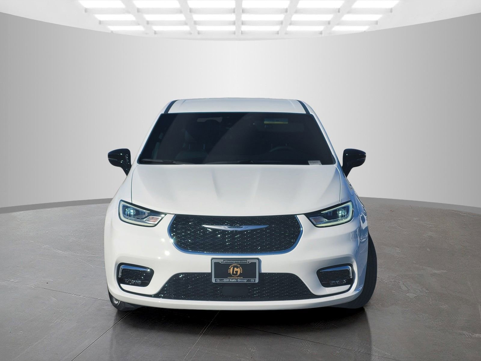New 2026 Chrysler Pacifica Select FWD image 2