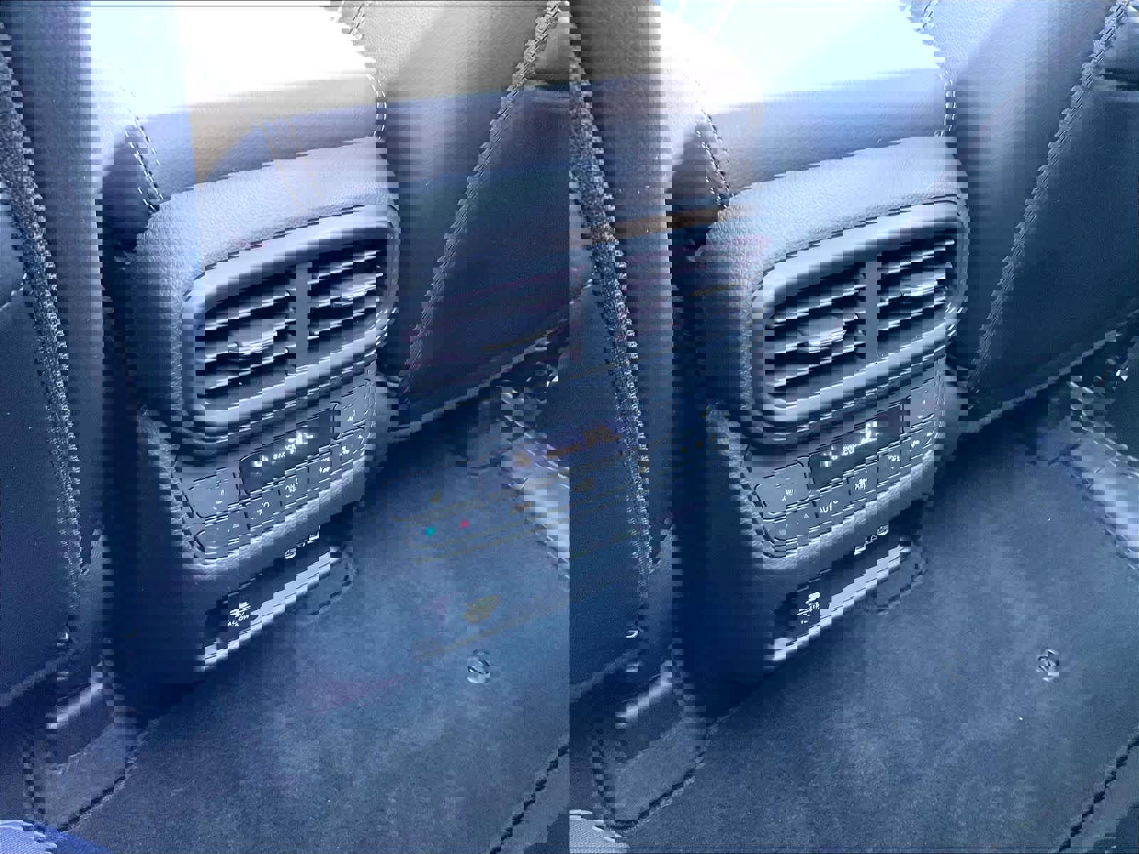 Certified 2023 Honda Pilot Elite image 29