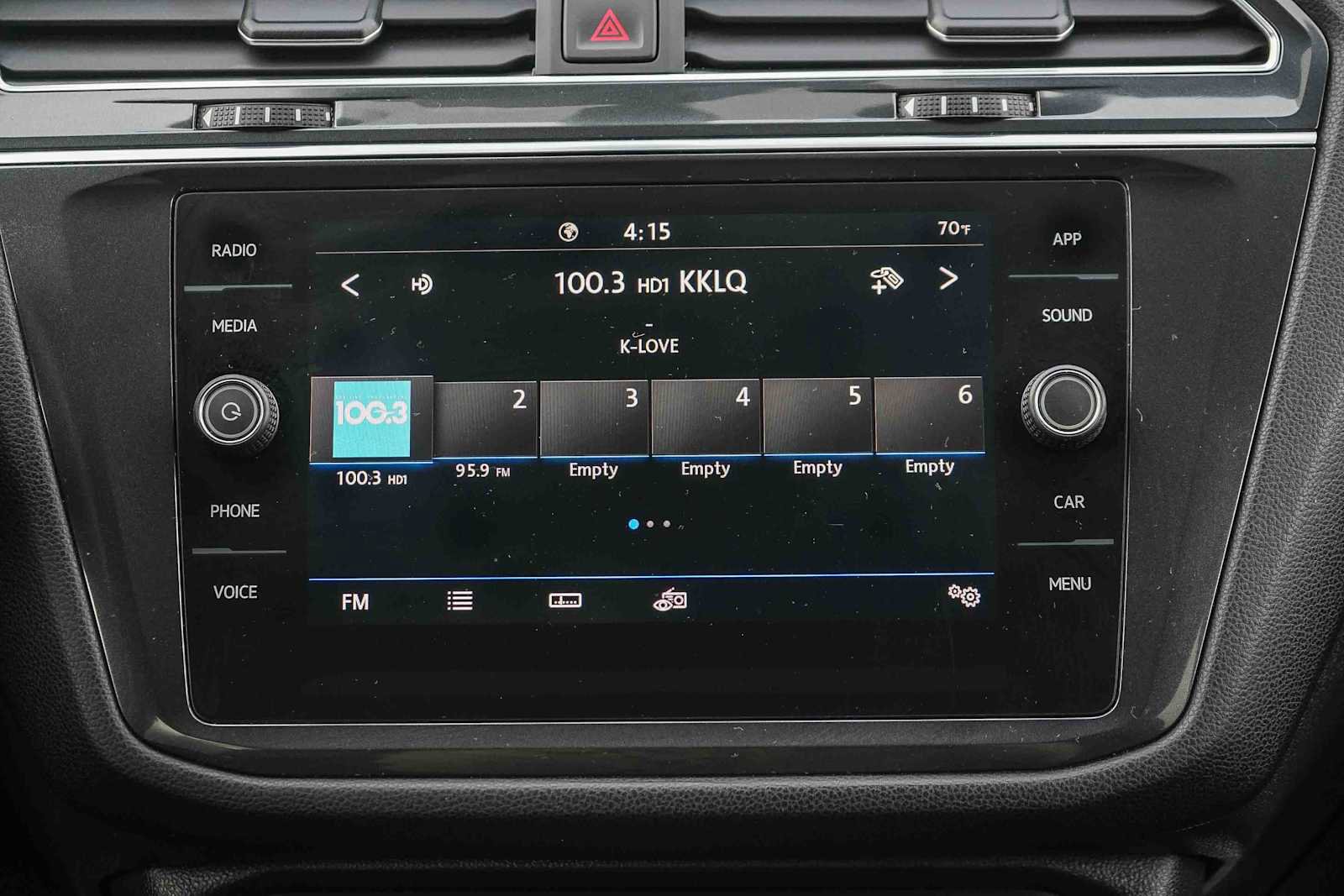 Used 2020 Volkswagen Tiguan SE R-Line image 14