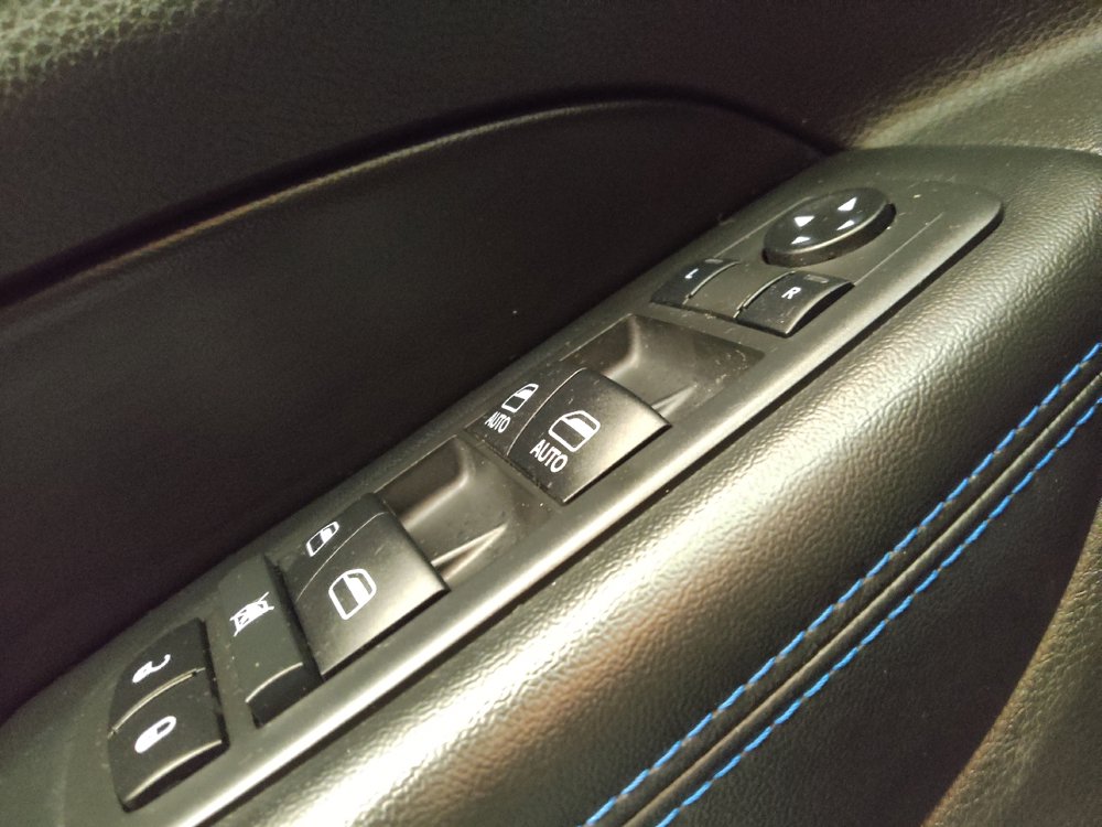 Used 2020 Jeep Grand Cherokee Laredo RWD image 27