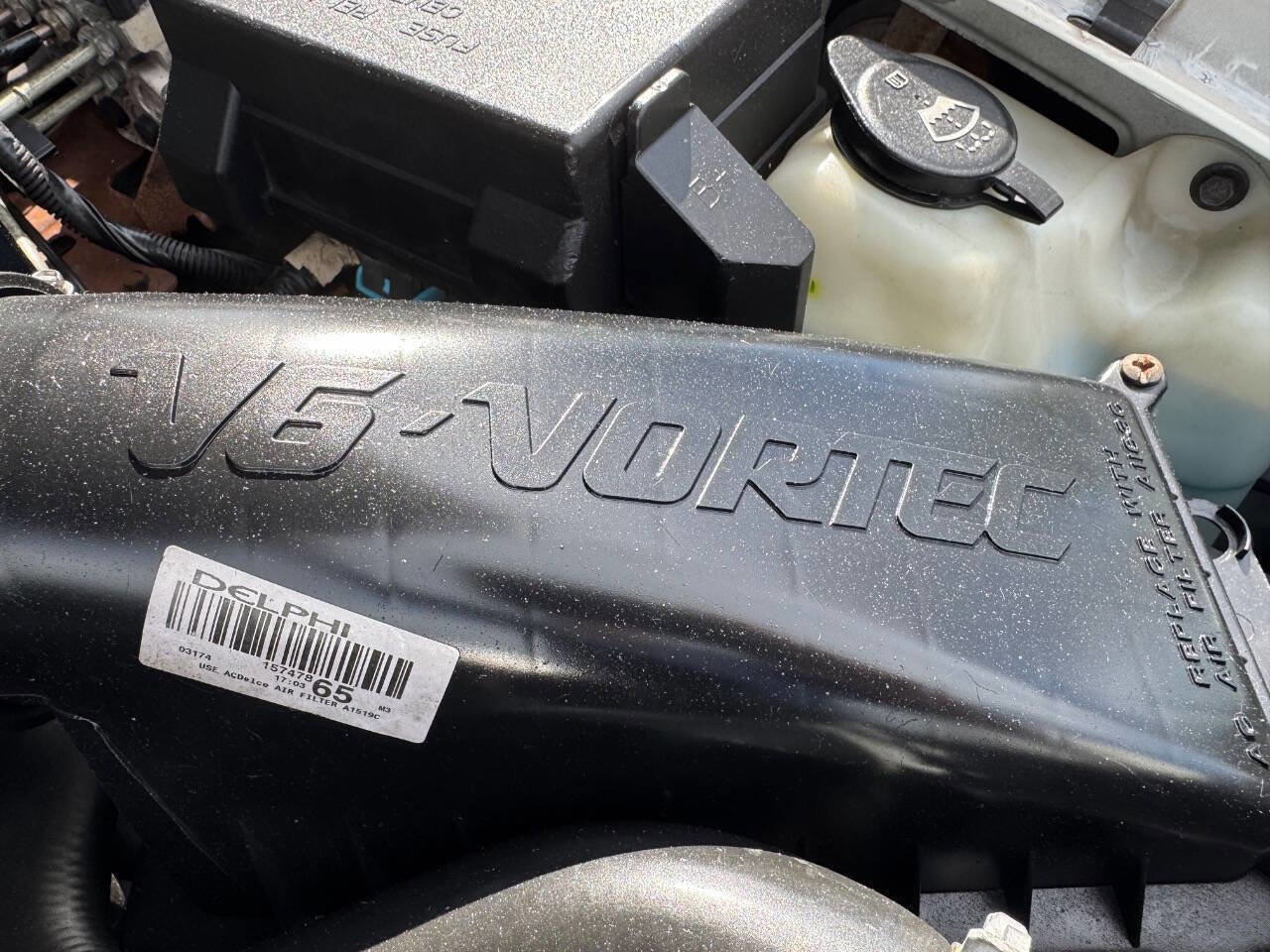 Used 2004 Chevrolet S10 Pickup LS AWD/4WD image 12