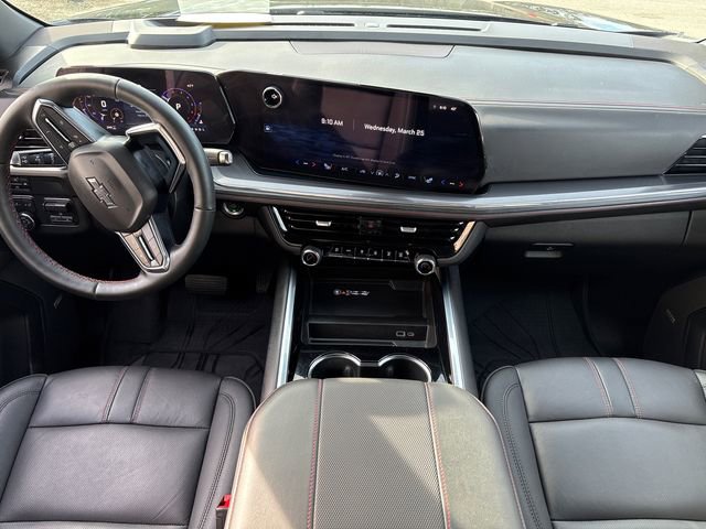 Used 2025 Chevrolet Suburban RST w/ Comfort Package AWD/4WD image 19