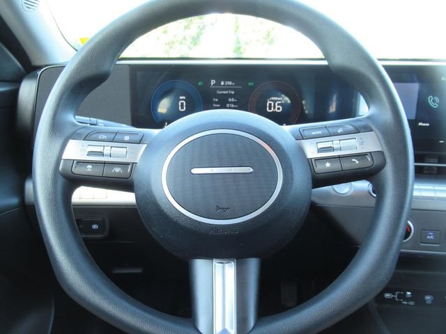 Used 2026 Hyundai Kona SE FWD image 21