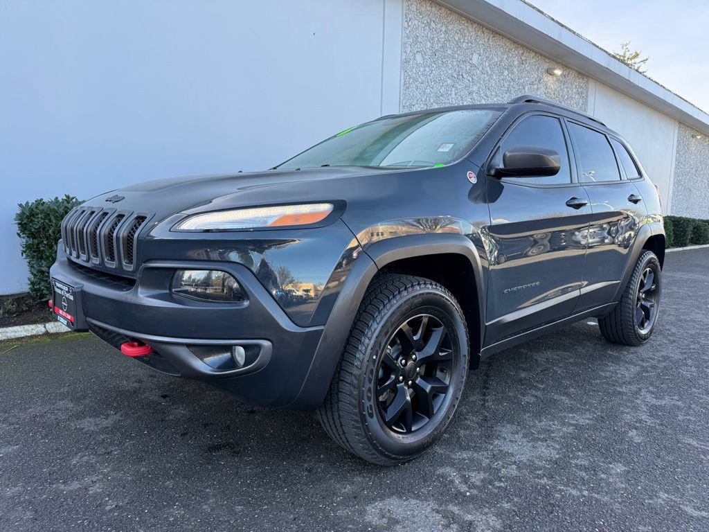 Used 2016 Jeep Cherokee Trailhawk w/ Comfort/Convenience Group image 1