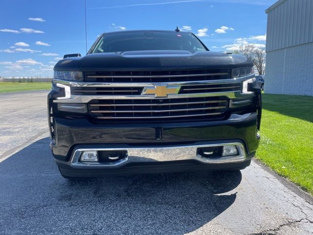 Used 2022 Chevrolet Silverado 1500 High Country w/ Technology Package AWD/4WD image 6