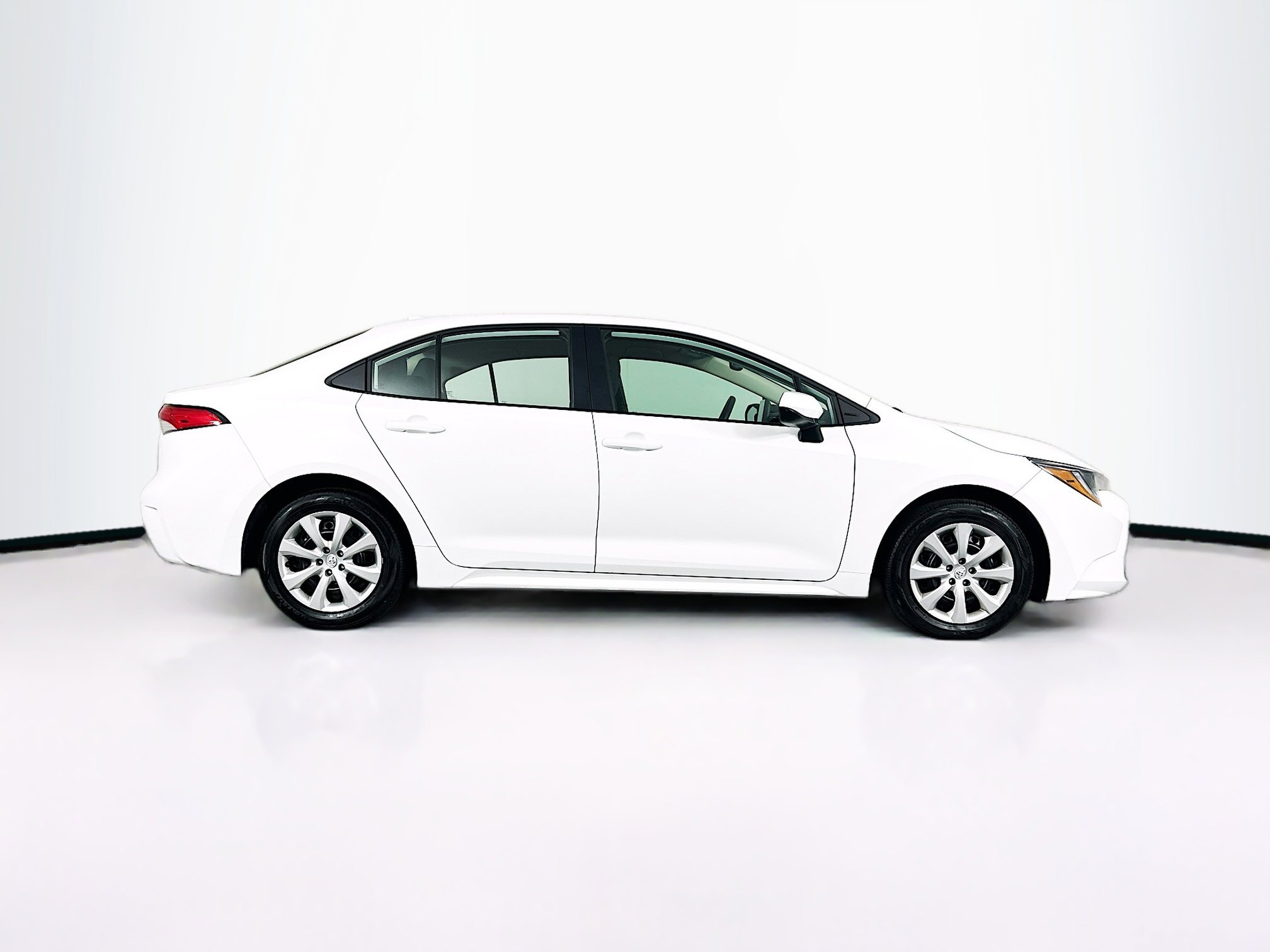 Used 2026 Toyota Corolla LE FWD image 10