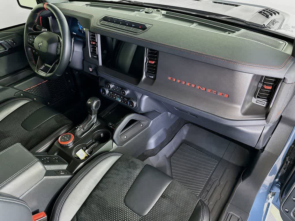 Certified 2025 Ford Bronco Raptor w/ Interior Carbon Fiber Pack image 32