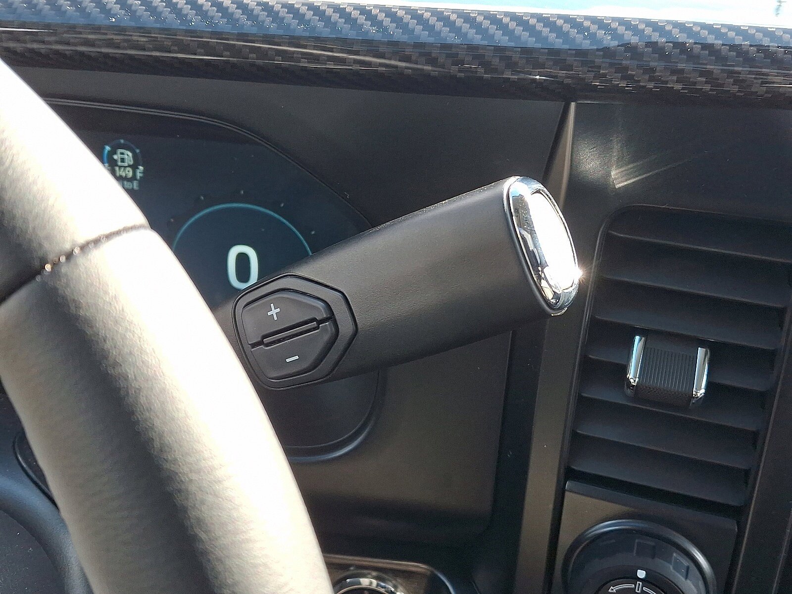 New 2026 Ford F250 Lariat w/ Black Appearance Package image 12