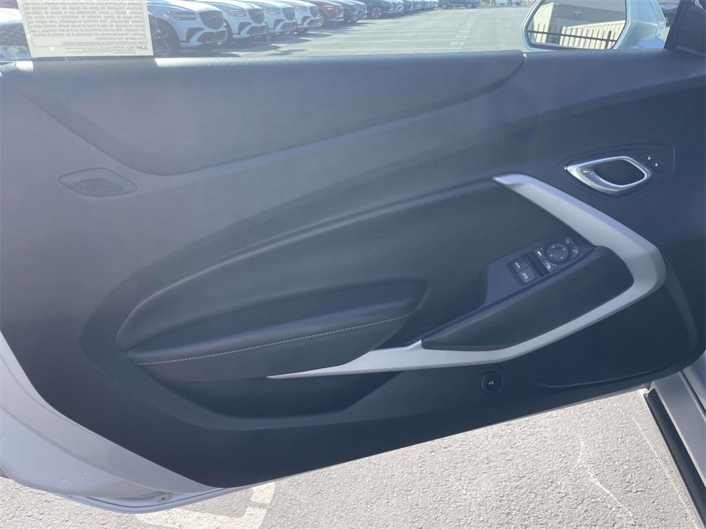 Used 2018 Chevrolet Camaro LT w/ RS Package image 18