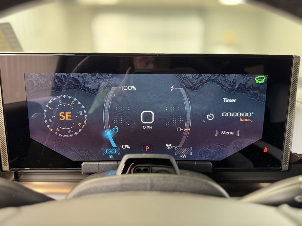 New 2025 GMC Hummer EV 2X w/ LPO, Sport Package image 31