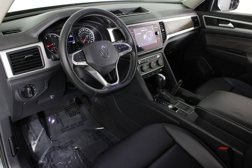 Used 2021 Volkswagen Atlas SE FWD image 19